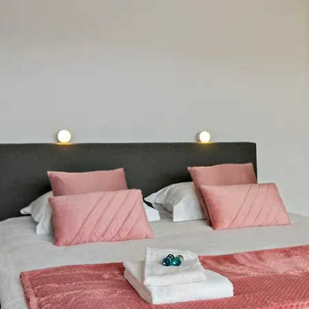 Casa vacanze Modern Architectural House 5 Min From Beach With Great Private Garden Koksijde