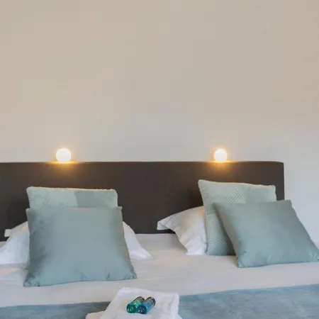 Modern Architectural House 5 Min From Beach With Great Private Garden Casa vacanze Koksijde